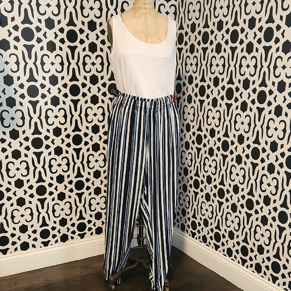 Leota Striped Pants - Tuxedo Jogger Pant in Poolside Stripe Blue - M